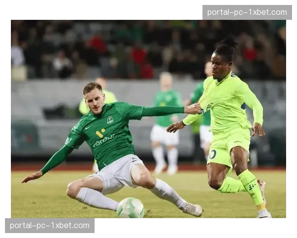 伤病潮来袭，斯特拉斯堡后防线人手紧缺，混合防守体系面临人员重组考验