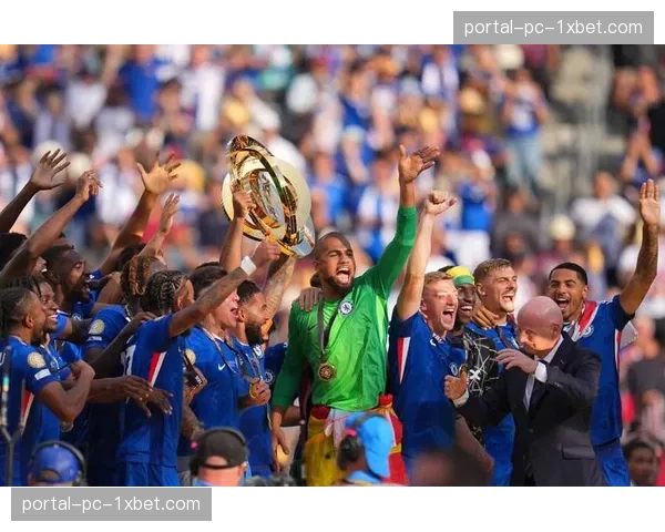 切尔西官方宣布，主教练马雷斯卡因成绩不佳下课